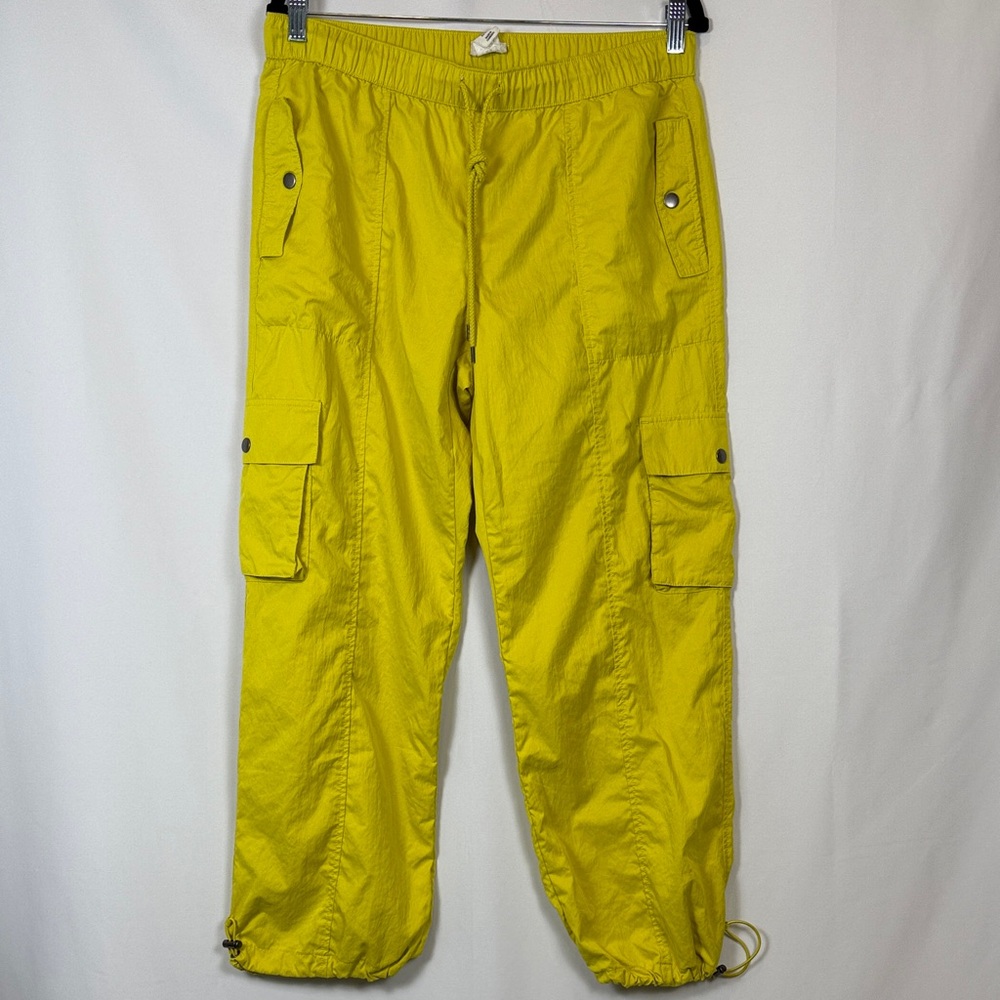Nicole Miller / Cargo Utility Joggers / EUC / Size Medium